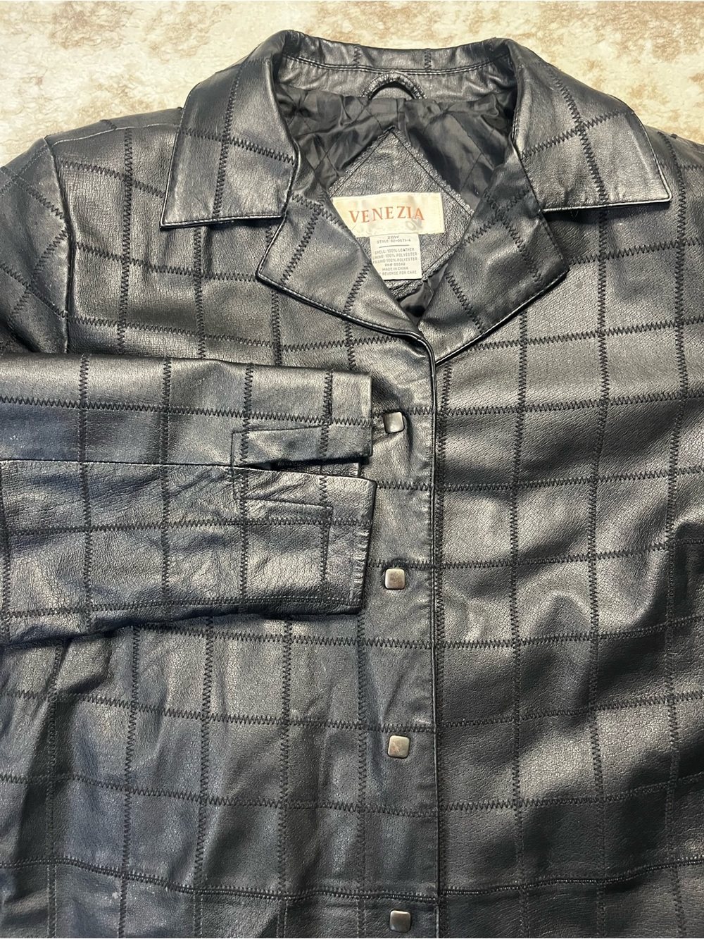 Vintage Venezia Womens 20W Black Patchwork Leather Snap Front Jacket Coat Flaw